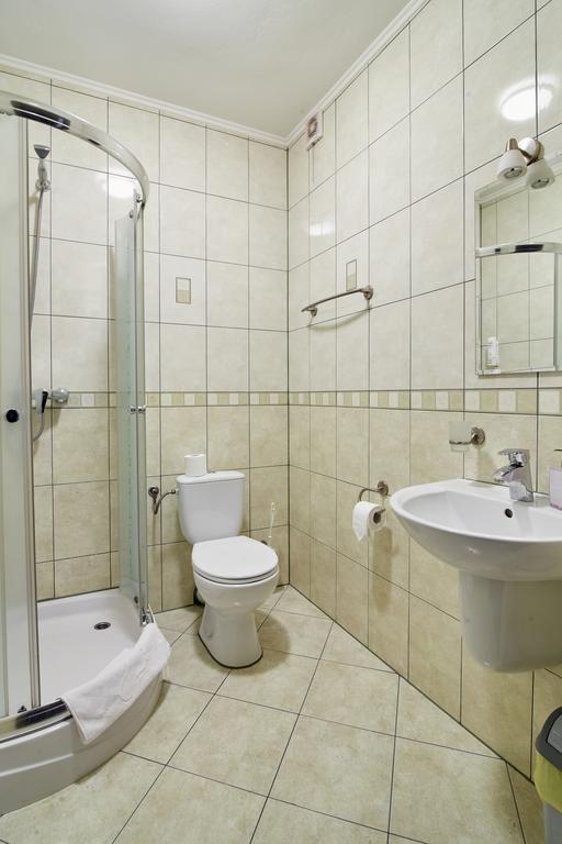Hotel Rota Biała Podlaska Esterno foto