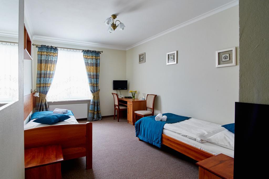 Hotel Rota Biała Podlaska Esterno foto