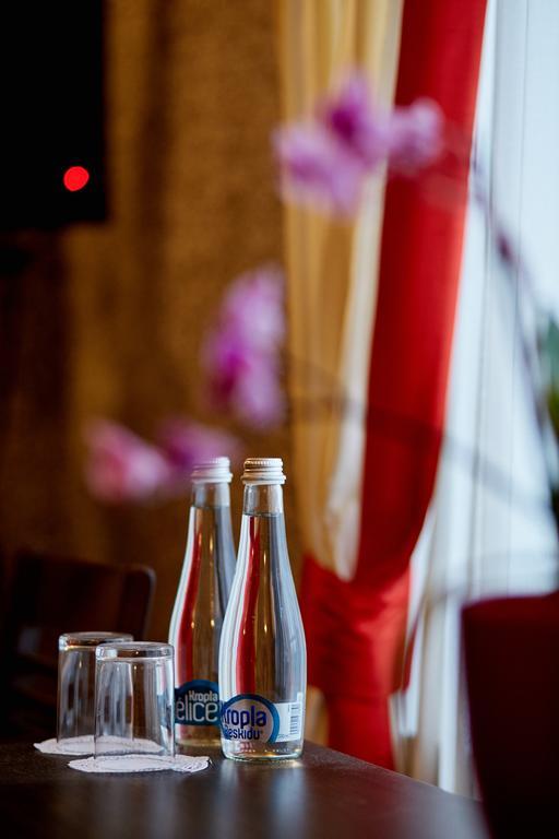 Hotel Rota Biała Podlaska Esterno foto